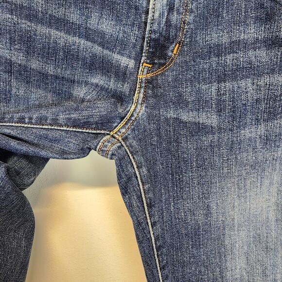 Levis Bold Curve Low Rise Bootcut Jeans Size 29" Blue Distressed Cowgirl Y2K - Picture 3 of 13